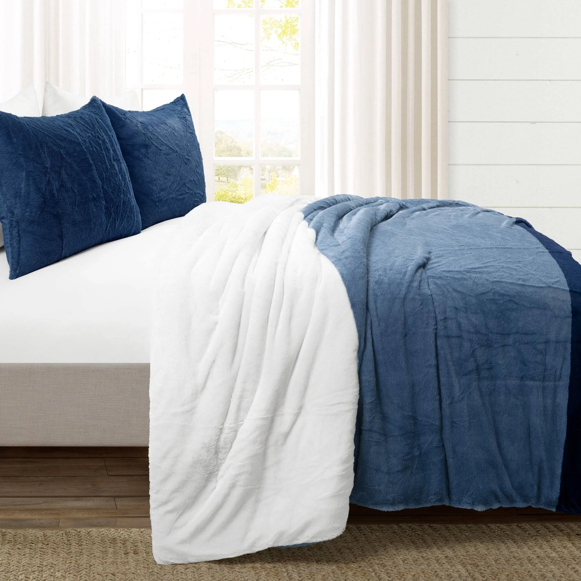 Lush Decor Farmhouse Color Block Soft Fluffy Faux Fur All Season Comforter Set, King, Navy - Plush 3 Piece Bedding Set