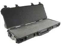 1720 Pelican™ Protector Long Case