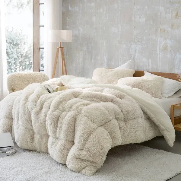 Alaskan Winters Coma Inducer Oversized Comforter Byourbed