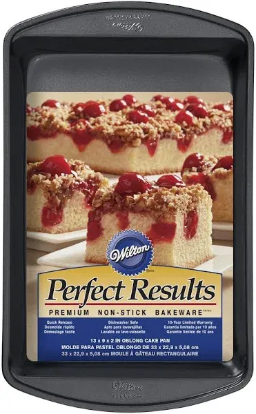 Wilton Perfect Results Oblong Cake Pan