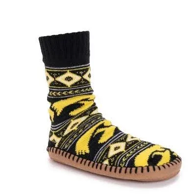 NEW IOWA HAWKEYES SLIPPER SOCKS MUK LUKS WOMENS 9-11 MENS 8-10 CAITLIN CLARK