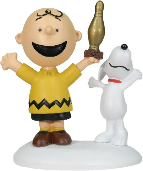 Department 56 Charlie Brown Breaks 100 Peanuts Village Figurine