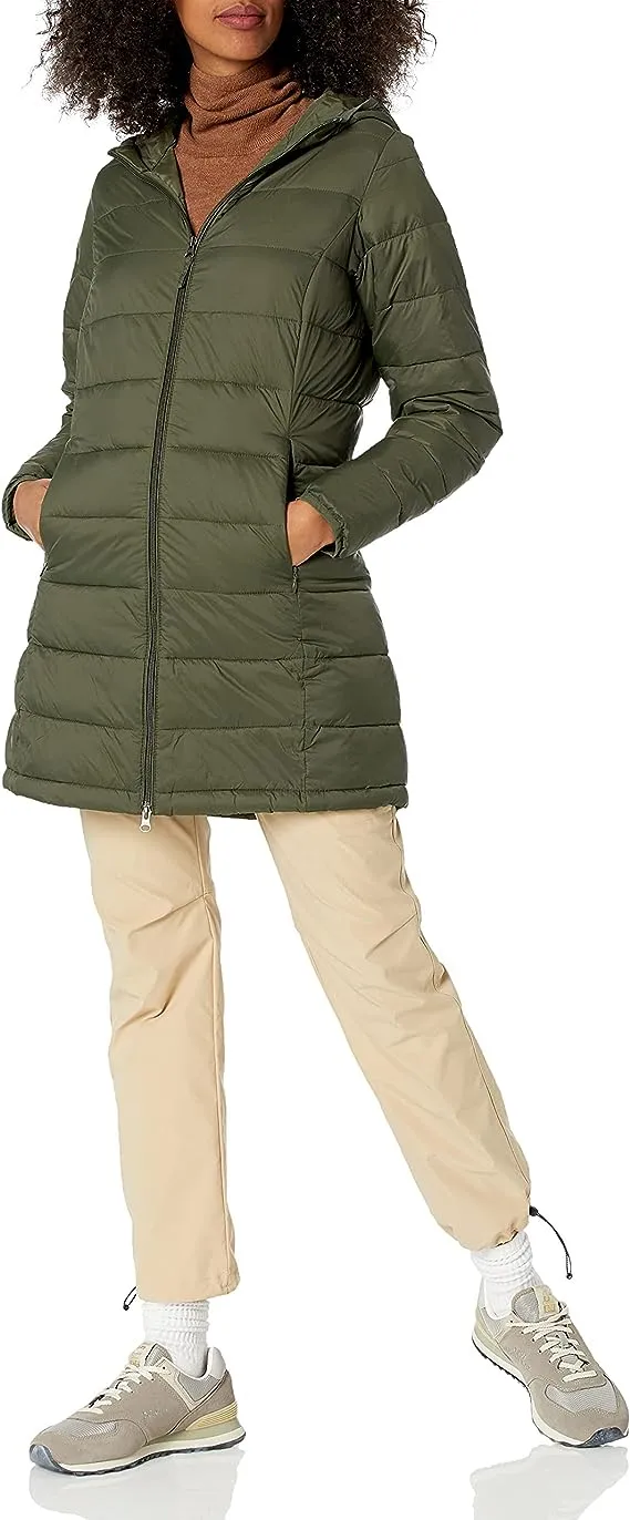 Amazon Essentials Women's Lightweight Water-Resistant Hooded Puffer Coat (Available in Plus Size)