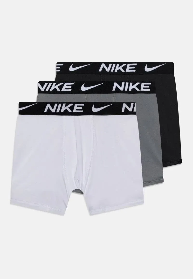 Boys' Nike Essentia Boxer Briefs Underwear 3 Pack XLarge Red