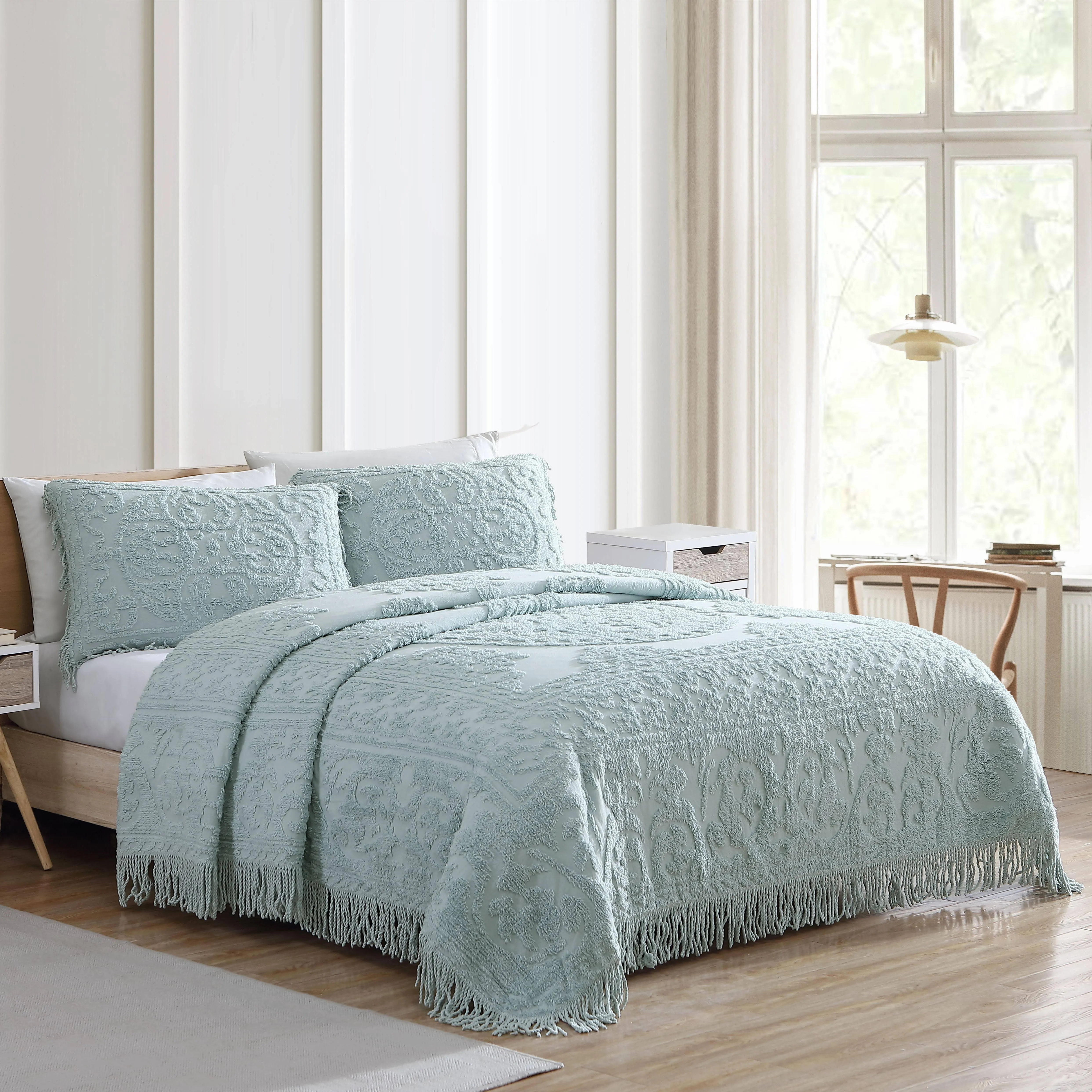 Beatrice Home Fashions Medallion Chenille Bedspread Full Blue