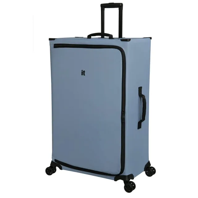 it luggage MaXpace 31" Softside UltraLight Checked Spinner, Placid Blue