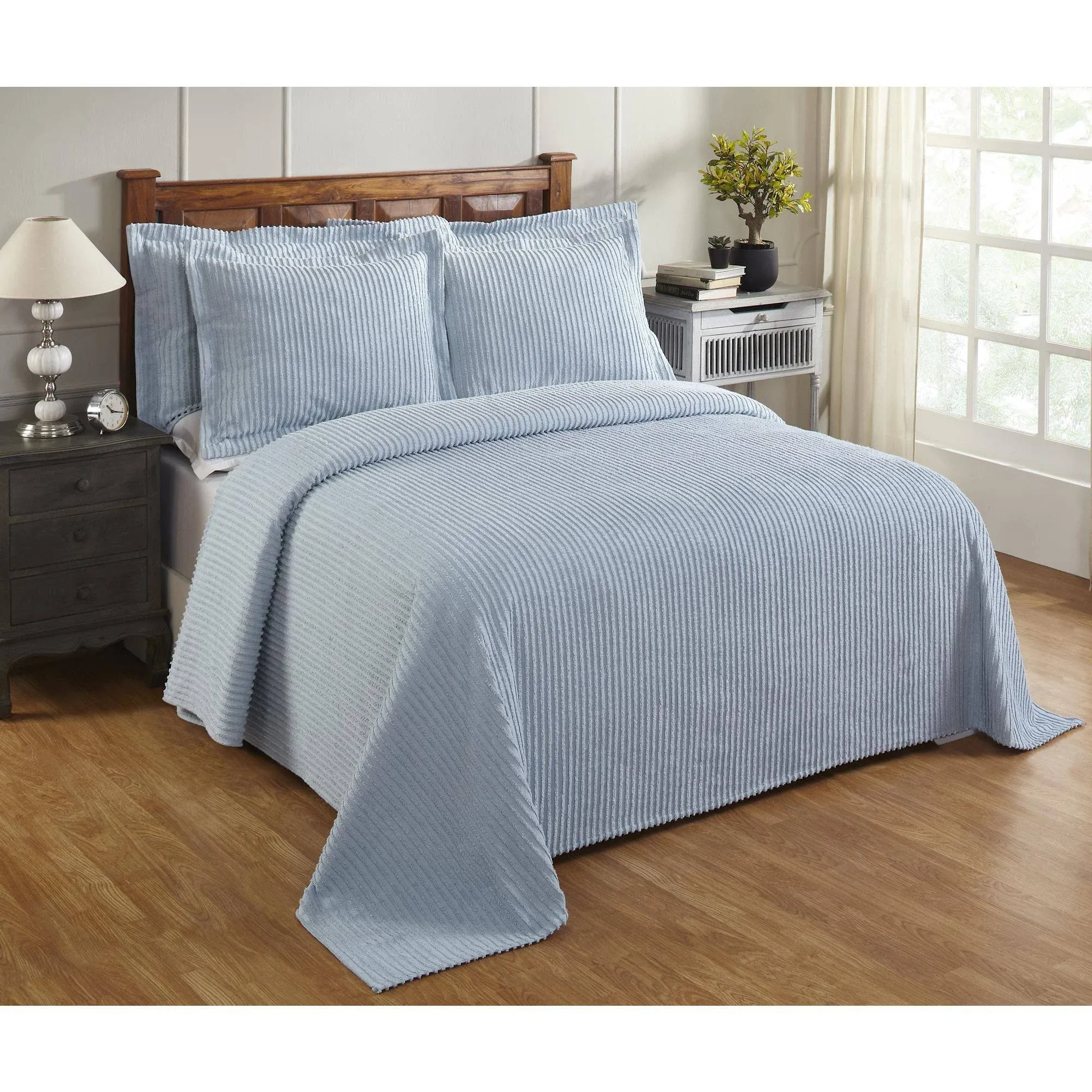 Better Trends Julian Collection Tufted Chenille Bedspread