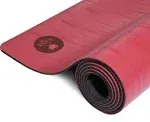 IUGA Pro Yoga Mat Non Slip Hot Yoga Mat Anti-tear Exercise Mat Eco Friendly Yoga Mats with SGS Certified Material Free Carrying Strap Included